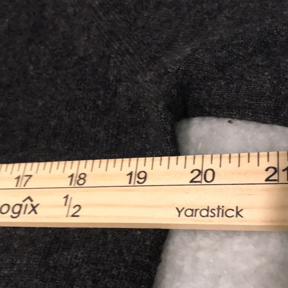 Chanel Cashmere Sweater Set Womens 44 Gray Cardigan 90s Luxury - Picture 11 of 14